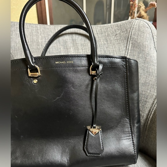 Michael Kors Black Leather Satchel Shoulder Bag Crossbody Purse Benning New - Picture 4 of 9